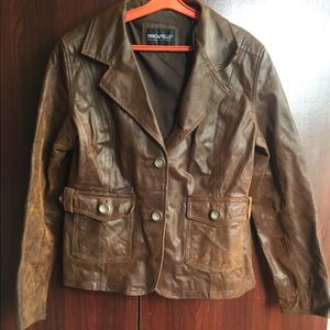 Amazing mint condition brown leather jacket Italy